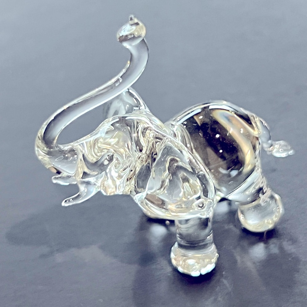 Crystal Elephant purchased in the Czech Republic